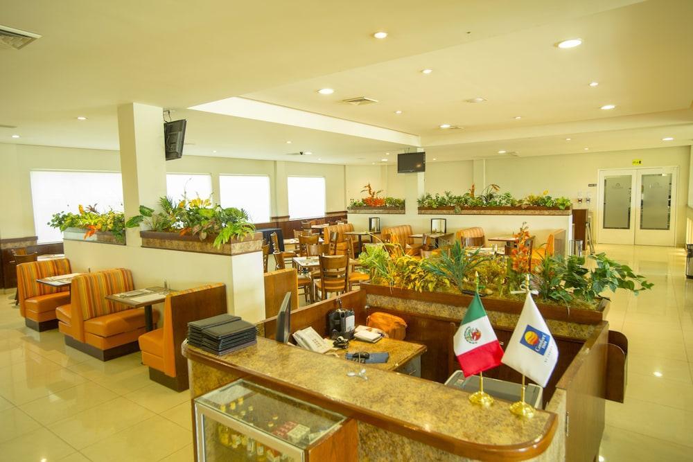 Comfort Inn Monterrey Norte San Nicolás de los Garzas Esterno foto